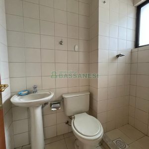 Apartamento com 260m², 2 dormitórios, 2 vagas, no bairro Centro em Caxias do Sul para Comprar