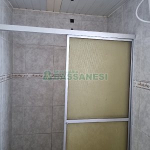 Casa com 180m², 5 dormitórios, no bairro Santa Catarina em Caxias do Sul para Comprar