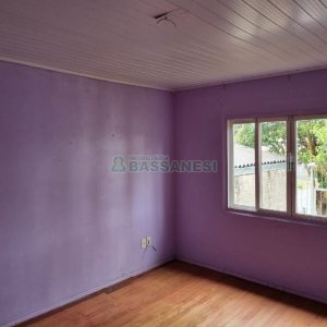 Casa com 180m², 5 dormitórios, no bairro Santa Catarina em Caxias do Sul para Comprar