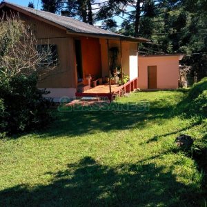 Chácara com 150m², 2 dormitórios, 1 vaga, no bairro Vila Seca em Caxias do Sul para Comprar