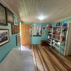 Chácara com 150m², 2 dormitórios, 1 vaga, no bairro Vila Seca em Caxias do Sul para Comprar