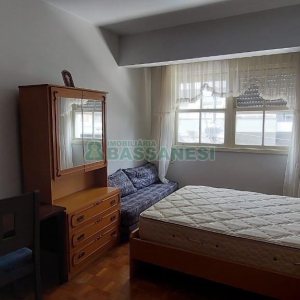 Apto Mobiliado com 90m², 2 dormitórios, no bairro Centro em Caxias do Sul para Alugar ou Comprar