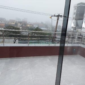 Predio com 360m², no bairro Kayser em Caxias do Sul para Comprar