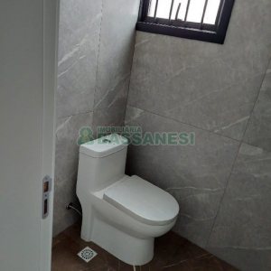 Predio com 360m², no bairro Kayser em Caxias do Sul para Comprar