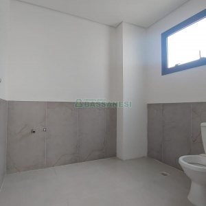 Loja com 267m², no bairro Sagrada Família em Caxias do Sul para Alugar