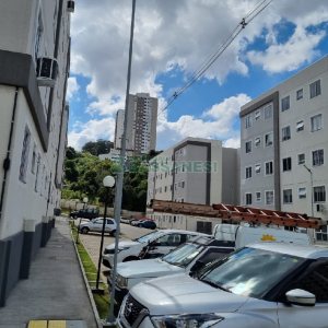Apartamento com 38m², 2 dormitórios, no bairro Panazzolo em Caxias do Sul para Comprar