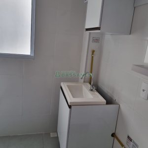 Apartamento com 38m², 2 dormitórios, no bairro Panazzolo em Caxias do Sul para Comprar