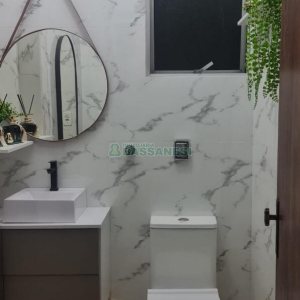 Sala com 47m², no bairro Centro em Caxias do Sul para Alugar