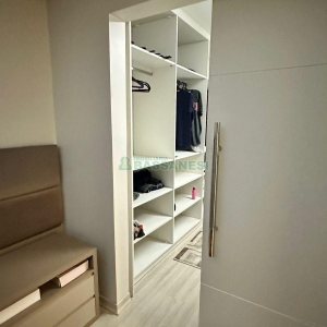 Apto Mobiliado com 141m², 3 dormitórios, 2 vagas, no bairro Panazzolo em Caxias do Sul para Comprar