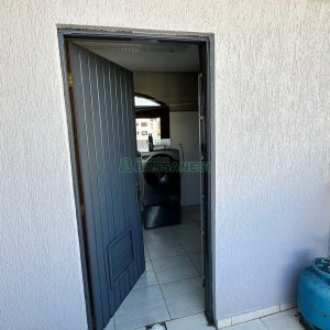 Apto Mobiliado com 141m², 3 dormitórios, 2 vagas, no bairro Panazzolo em Caxias do Sul para Comprar