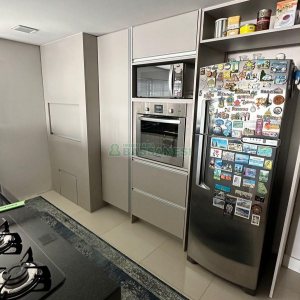 Apto Mobiliado com 141m², 3 dormitórios, 2 vagas, no bairro Panazzolo em Caxias do Sul para Comprar