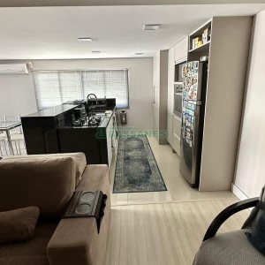 Apto Mobiliado com 141m², 3 dormitórios, 2 vagas, no bairro Panazzolo em Caxias do Sul para Comprar