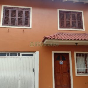 Sobrado Mobiliado com 113m², 3 dormitórios, 1 vaga, no bairro Cidade Nova em Caxias do Sul para Comprar