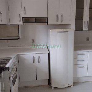 Sobrado Mobiliado com 113m², 3 dormitórios, 1 vaga, no bairro Cidade Nova em Caxias do Sul para Comprar