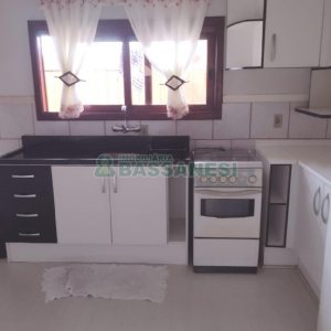 Sobrado Mobiliado com 113m², 3 dormitórios, 1 vaga, no bairro Cidade Nova em Caxias do Sul para Comprar