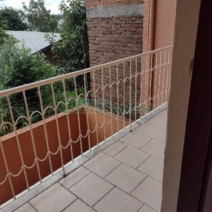 Sobrado Mobiliado com 113m², 3 dormitórios, 1 vaga, no bairro Cidade Nova em Caxias do Sul para Comprar