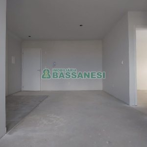 Apartamento com 55m², 2 dormitórios, 1 vaga, no bairro Panazzolo em Caxias do Sul para Alugar ou Comprar