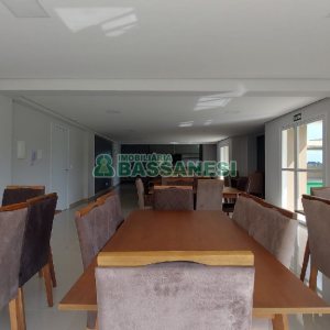 Apartamento com 55m², 2 dormitórios, 1 vaga, no bairro Panazzolo em Caxias do Sul para Alugar ou Comprar