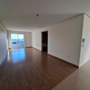 Apartamento com 75m², 2 dormitórios, 2 vagas, no bairro Charqueadas em Caxias do Sul para Alugar