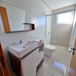 Apartamento com 75m², 2 dormitórios, 2 vagas, no bairro Charqueadas em Caxias do Sul para Alugar