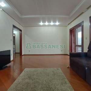 Casa com 150m², 3 dormitórios, 2 vagas, no bairro Cruzeiro em Caxias do Sul para Alugar