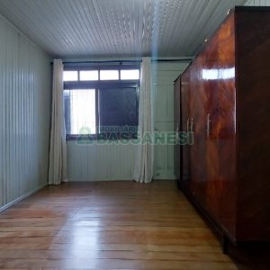 Casa Comercial com 172m², 3 dormitórios, no bairro Lourdes em Caxias do Sul para Comprar