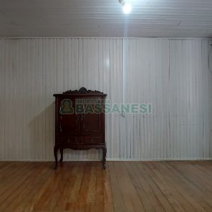 Casa Comercial com 172m², 3 dormitórios, no bairro Lourdes em Caxias do Sul para Comprar