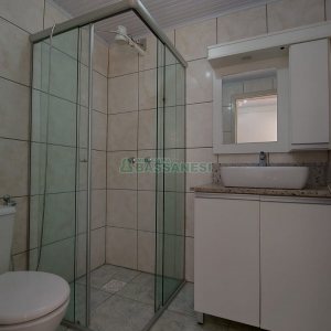 Casa Comercial com 172m², 3 dormitórios, no bairro Lourdes em Caxias do Sul para Comprar