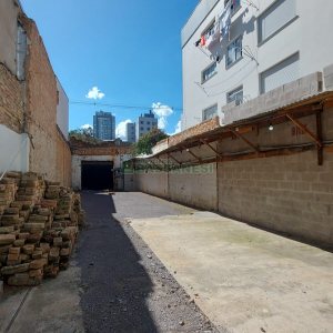 Casa Comercial com 172m², 3 dormitórios, no bairro Lourdes em Caxias do Sul para Comprar