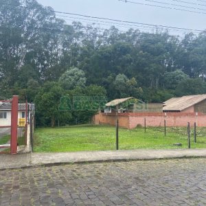 Terreno, no bairro Cidade Nova em Caxias do Sul para Comprar