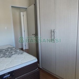 Apto Mobiliado com 83m², 2 dormitórios, 1 vaga, no bairro Pio X em Caxias do Sul para Alugar