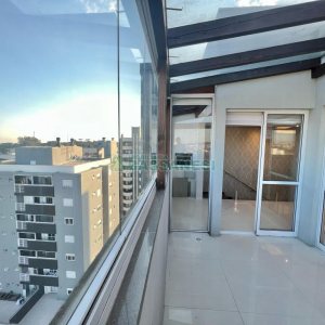 Apto Mobiliado com 113m², 2 dormitórios, 2 vagas, no bairro Vila Horn em Caxias do Sul para Alugar