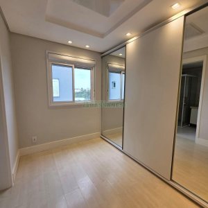 Apto Mobiliado com 113m², 3 dormitórios, 2 vagas, no bairro Vila Horn em Caxias do Sul para Alugar