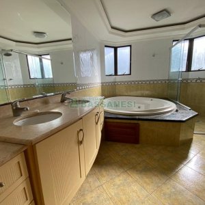 Apto/Cobertura com 463m², 3 dormitórios, 3 vagas, no bairro Jardim América em Caxias do Sul para Comprar