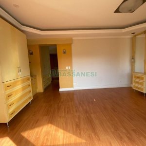 Apto/Cobertura com 463m², 3 dormitórios, 3 vagas, no bairro Jardim América em Caxias do Sul para Comprar