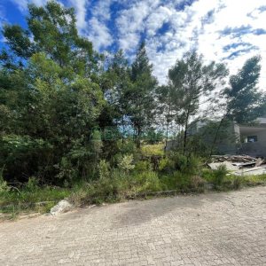 Terreno com 351m², no bairro Ana Rech em Caxias do Sul para Comprar