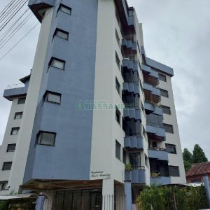 Apartamento com 90m², 2 dormitórios, 1 vaga, no bairro Cristo Redentor em Caxias do Sul para Comprar