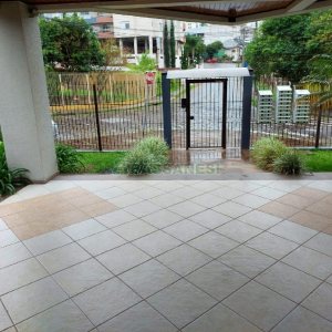Apartamento com 90m², 2 dormitórios, 1 vaga, no bairro Cristo Redentor em Caxias do Sul para Comprar