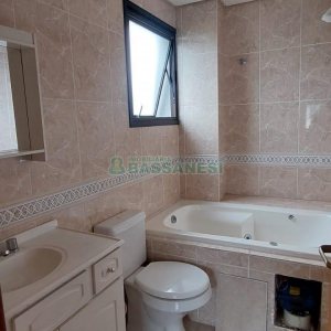 Apartamento com 90m², 2 dormitórios, 1 vaga, no bairro Cristo Redentor em Caxias do Sul para Alugar ou Comprar