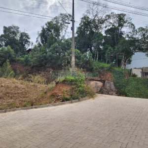 Terreno, no bairro Ana Rech em Caxias do Sul para Comprar