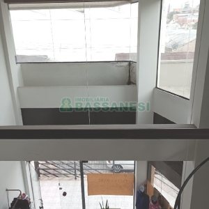 Loja com 64m², 2 vagas, no bairro Pio X em Caxias do Sul para Alugar