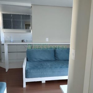 Apto Mobiliado com 40m², 1 dormitório, 1 vaga, no bairro Lourdes em Caxias do Sul para Comprar