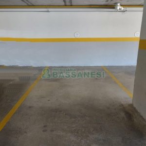 Apto Mobiliado com 40m², 1 dormitório, 1 vaga, no bairro Lourdes em Caxias do Sul para Comprar