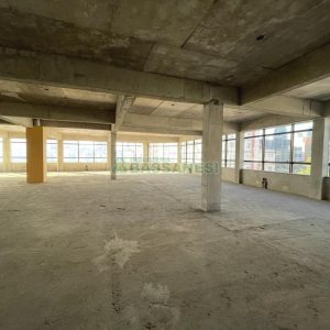Sala com 600m², no bairro Centro em Caxias do Sul para Alugar