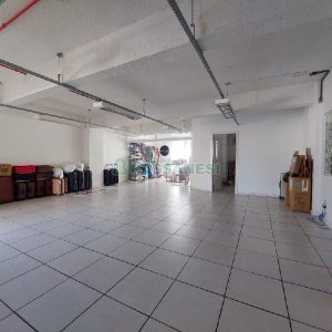 Sala com 430m², no bairro Centro em Caxias do Sul para Alugar