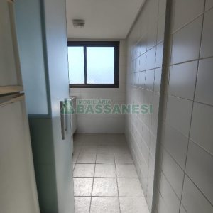Apto Mobiliado com 70m², 2 dormitórios, 1 vaga, no bairro Villagio Iguatemi em Caxias do Sul para Alugar