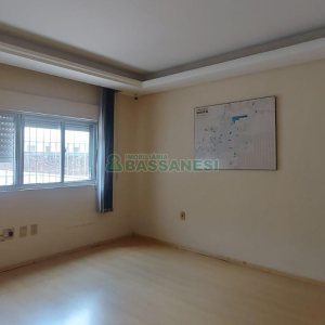 Loja com 780m², no bairro Centro em Caxias do Sul para Alugar ou Comprar