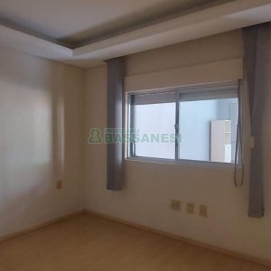 Loja com 780m², no bairro Centro em Caxias do Sul para Alugar ou Comprar