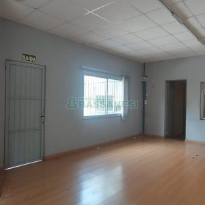 Loja com 780m², no bairro Centro em Caxias do Sul para Alugar ou Comprar