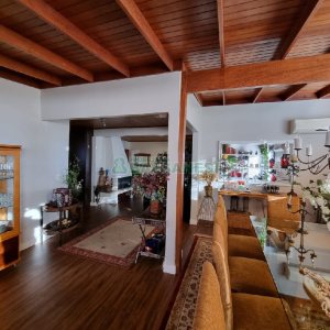 Apto/Cobertura com 191m², 4 dormitórios, 2 vagas, no bairro Lourdes em Caxias do Sul para Alugar ou Comprar